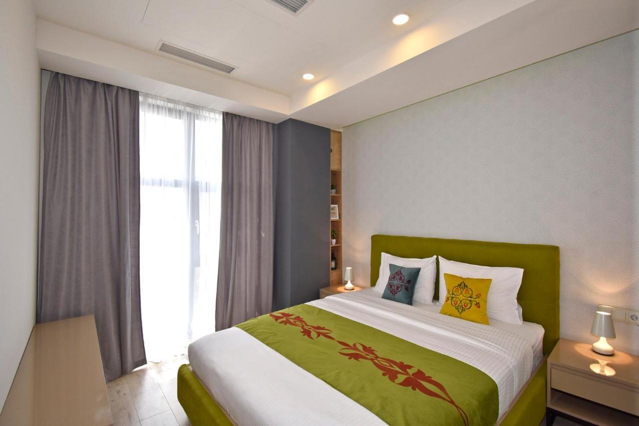 Home4You Apartments On Koghbatsi Yerevan Exterior photo